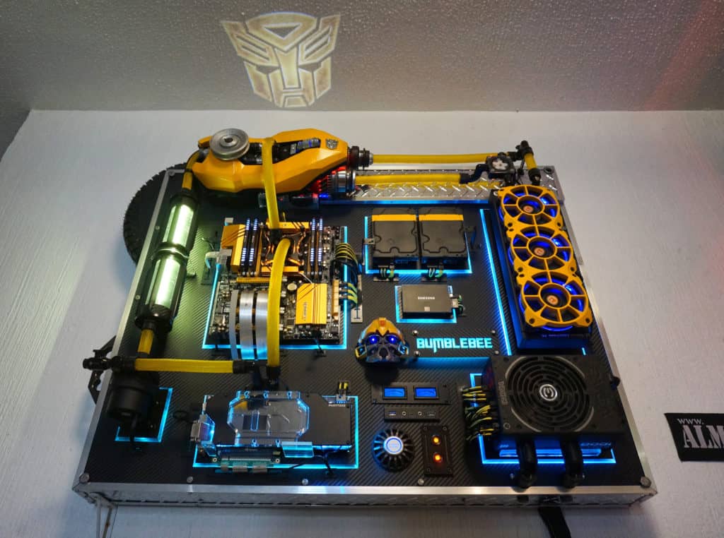 8 Ridiculously Awesome Wall-Mounted PC Build Examples